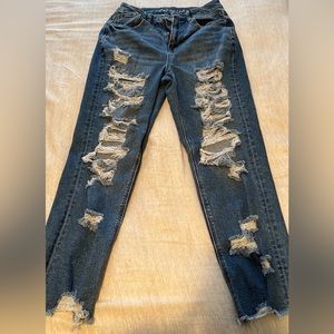 American Eagle Mom Jeans